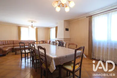 House in Saint-Martin-des-Noyers (85140)