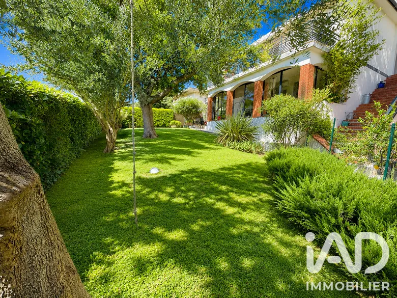 Maison 4 pièces 132 m² · à Carnoux-en-Provence · 132 m² · 520 000 €