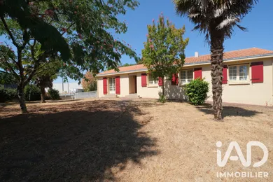 House in Saint-Martin-des-Noyers (85140)