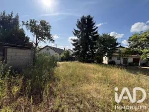Terrain à bâtir à Goussainville (95190)