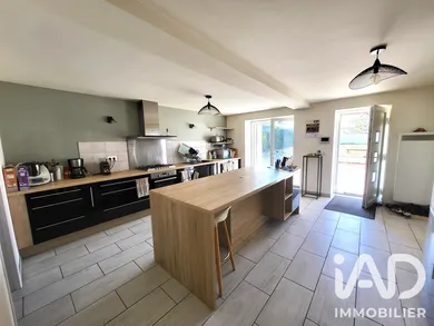 Traditional house in Andrézieux-Bouthéon (42160)