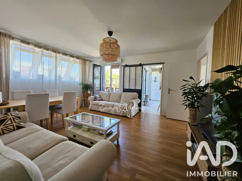 Appartement 4 pièces 81 m² · à Le Blanc-Mesnil · 81 m² · 333 000 €