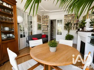 Apartment in Paris (75018)