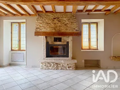Maison à Auneau-Bleury-Saint-Symphorien (28700)