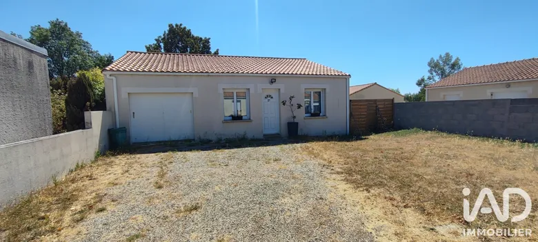 Maison 3 pièces 72 m² · à Montréverd · 72 m² · 750 €