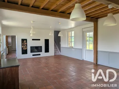 Maison de campagne à Doudelainville (80140)