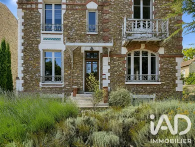 Maison à Dourdan (91410)