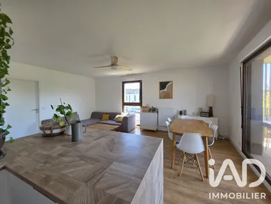 Apartment in Le Bouscat (33110)