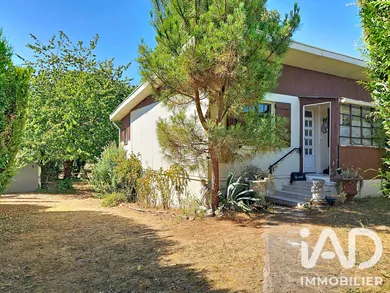Maison à Charmoy (89400)