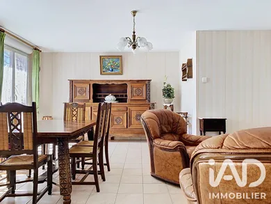 Appartement à Dourdan (91410)