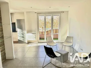 Apartment in Saint-Raphaël (83700)