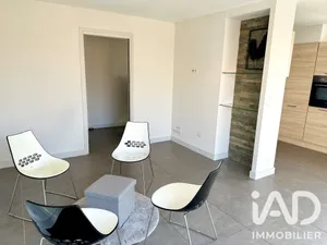 Apartment in Saint-Raphaël (83700)