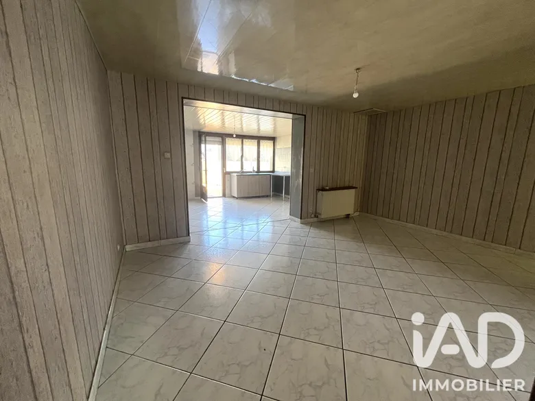 Maison 6 pièces 130 m² · à Rœulx · 130 m² · 96 000 €