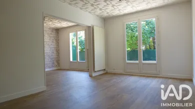 Maison à Saint-Clément (89100)