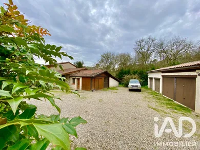 Maison de campagne à Ambrus (47160)