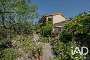 Maison traditionnelle à Lablachère (07230)