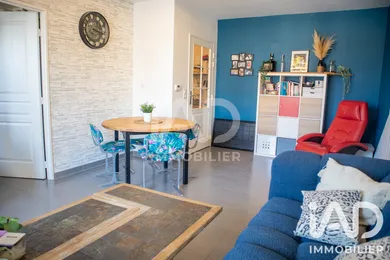 Appartement à Neufmoutiers-en-Brie (77610)