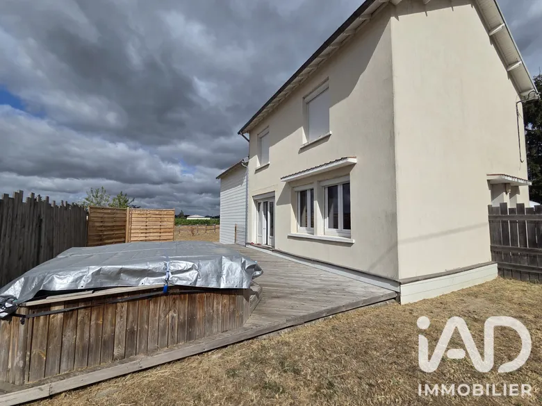 Maison 5 pièces 119 m² · à Bourgueil · 119 m² · 234 000 €