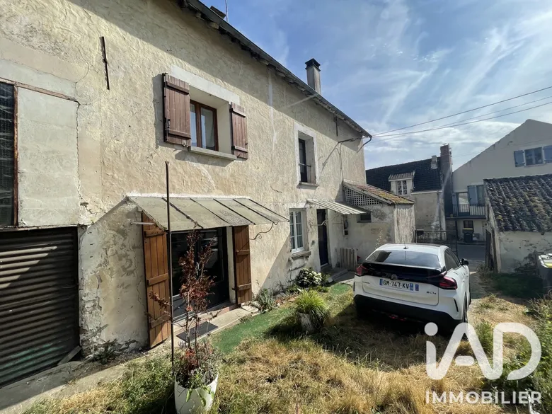 Maison 6 pièces 151 m² · à Rebais · 151 m² · 160 000 €