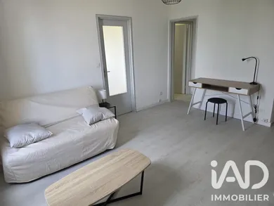 Studio à Châlons-en-Champagne (51000)