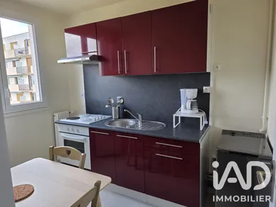 Studio à Châlons-en-Champagne (51000)