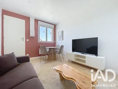 Appartement à Osmoy (78910)