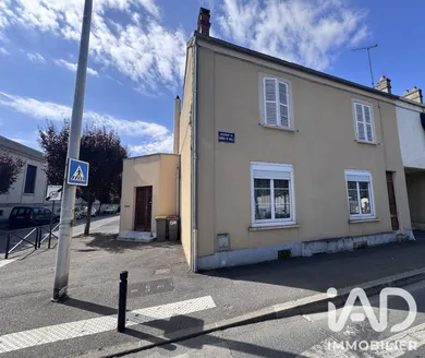 Townhouse in Montereau-Fault-Yonne (77130)