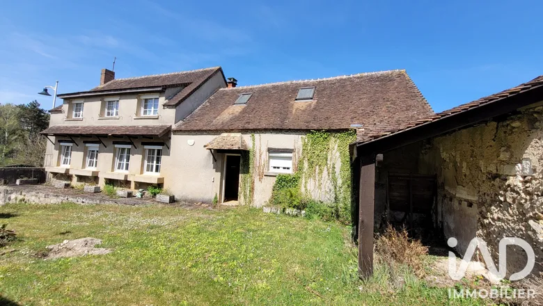 Maison 5 pièces 137 m² · à Fontaine-la-Gaillarde · 137 m² · 175 000 €