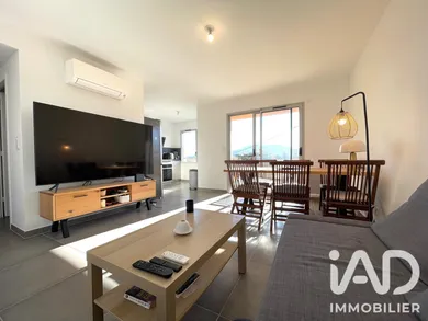 Apartment in Le Plan-de-la-Tour (83120)