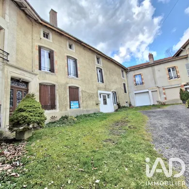 House in Vaucouleurs (55140)