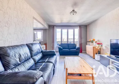 Apartment in Neuilly-sur-Marne (93330)