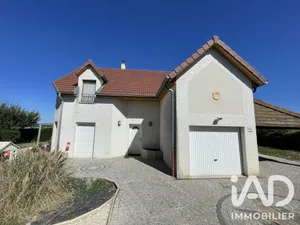 House in Tarcenay (25620)
