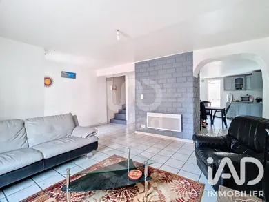 Townhouse in Raon-l'Étape (88110)
