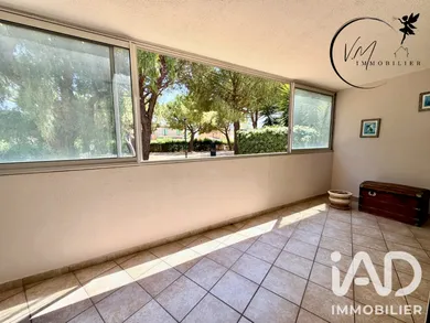 Apartment in La Garde (83130)