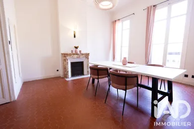 Apartment in Marseille (13001)