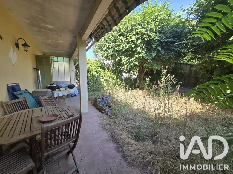 Appartement 3 pièces 87 m² · à Peyrolles-en-Provence · 87 m² · 255 000 €