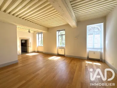 Apartment in Dole (39100)