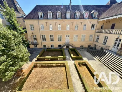 Apartment in Dole (39100)