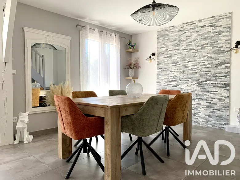 Maison 6 pièces 160 m² · à Saint-Pryvé-Saint-Mesmin · 160 m² · 385 000 €