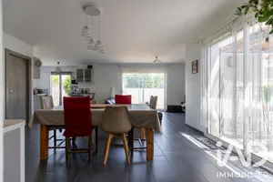 House in Blyes (01150)