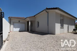 House in Blyes (01150)