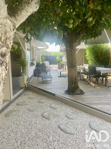 Maison de village à Vayres (33870)