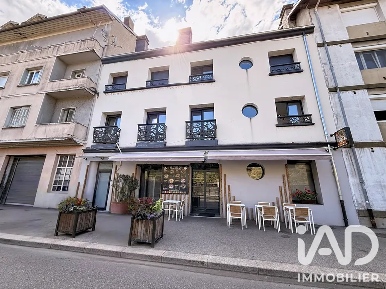 Immeuble 153 m² · à Valserhône · 152,7 m² · 399 000 €