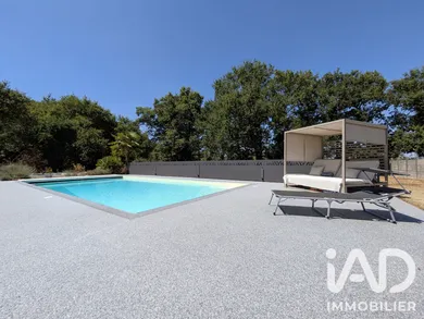 Mansion in Le Bignon (44140)