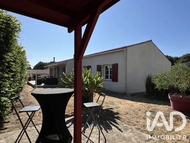 Maison traditionnelle à Saint-Sébastien-sur-Loire (44230)