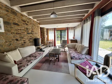 Park home in Pleudihen-sur-Rance (22690)