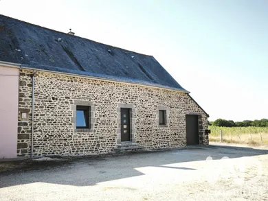 Maison à Saint-Fraimbault-de-Prières (53300)