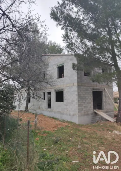 Maison à Cuers (83390)