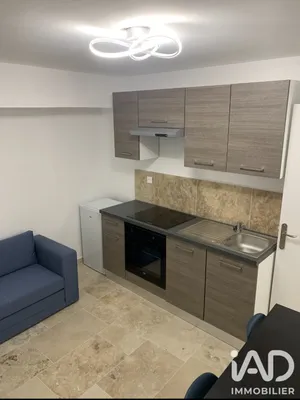 Appartement à L'Isle-sur-la-Sorgue (84800)