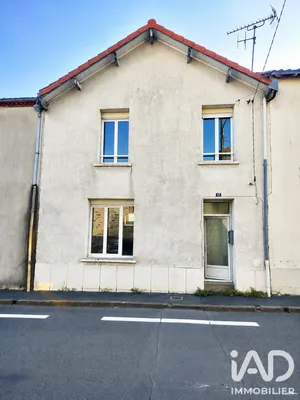 Maison de ville à Montaigu (85600)